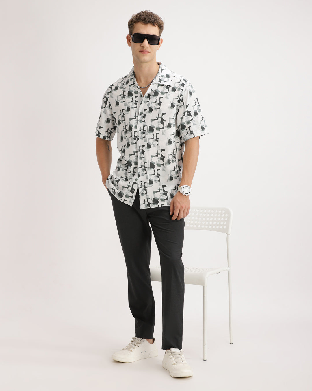 Cirex -  Regular Fit Viscose Abstract Print Shirt