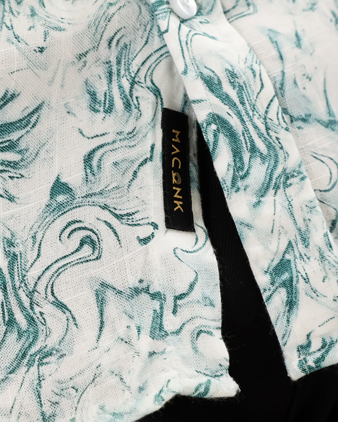 Cirex -  Regular Fit Viscose Abstract Print Shirt